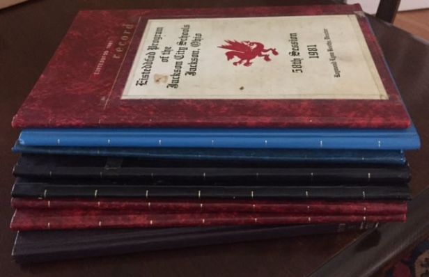 2018.1119.100.800 Eisteddfod record books